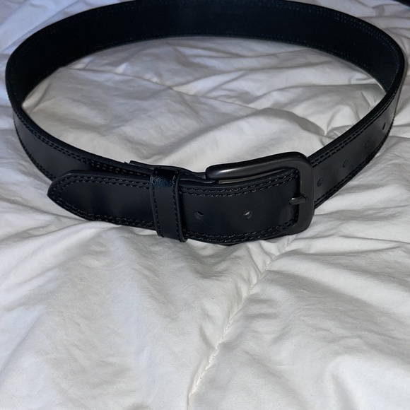 New! Dickies black leather belt with dark metal hardware 34 - Picture 2 of 5